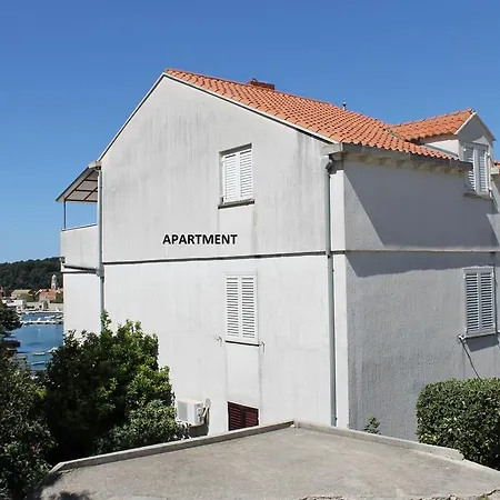 Mihael Apartment *