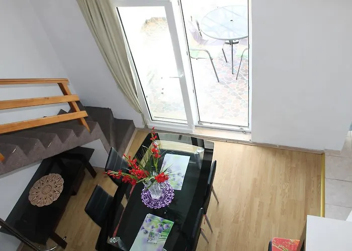 Mihael Apartamento *