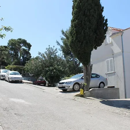 Mihael Apartament *